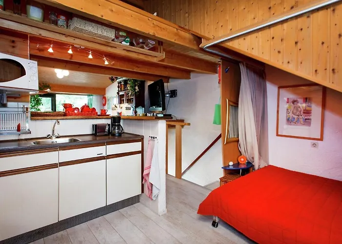 Cosy In With Terrace Apartment