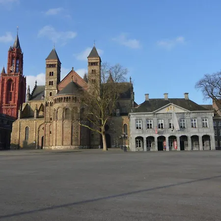 Cosy In With Terrace *