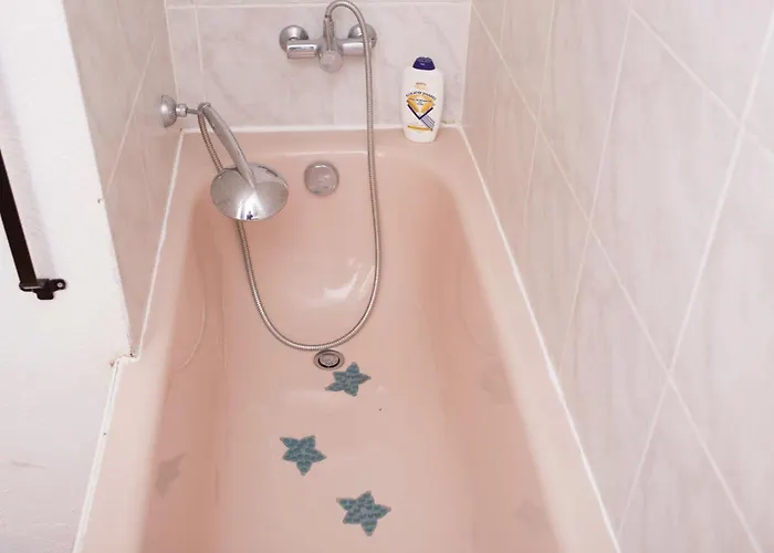 Cosy In With Terrace 公寓 *